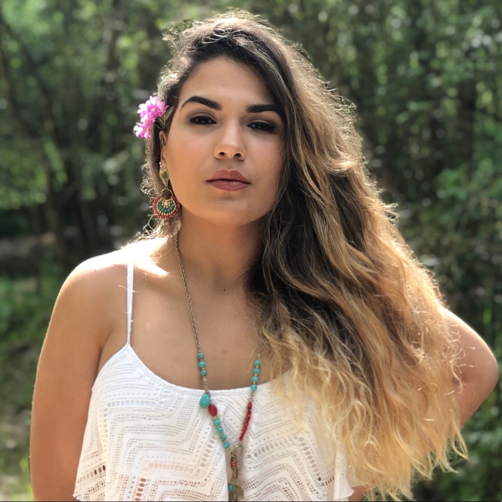 Meet your Posher, Antonella